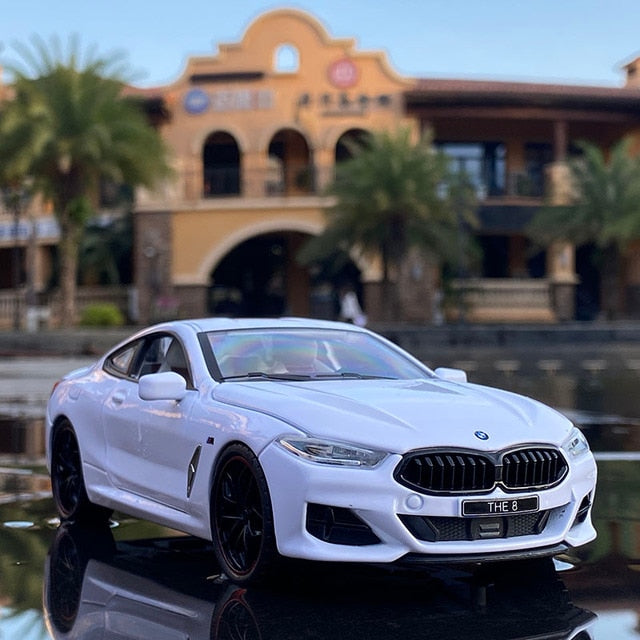 BMW Serie 8 Coupé – Réplica a Escala