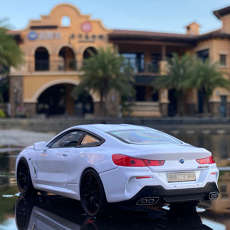 BMW Serie 8 Coupé – Réplica a Escala