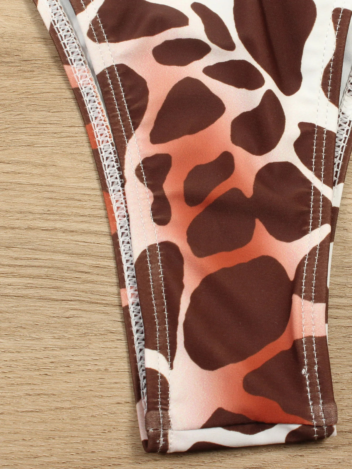 Bikini brasileño con estampado de leopardo para mujer, traje de baño de 3 piezas con estampado de leopardo, acolchado con realce, Tanga de manga larga diferentes colores.