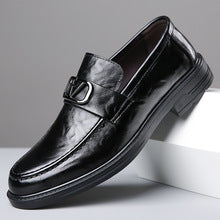 Summer Slip-on Breathable White Shoes Men's All-match Casual Soft Bottom Driving Shoes Lightweight Bean Shoes Soft Top Men's Shoes
