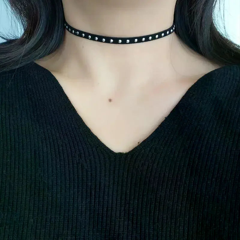 Gargantilla negra con remaches dulces Punk para mujer, Collar de cadena hasta la clavícula, accesorios para regalo