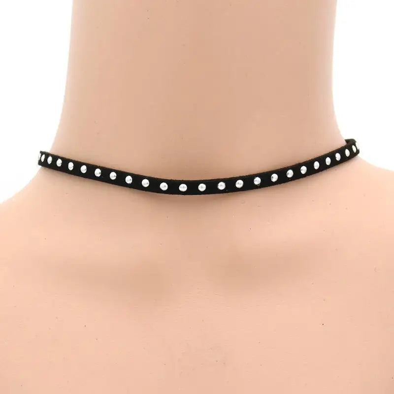 Gargantilla negra con remaches dulces Punk para mujer, Collar de cadena hasta la clavícula, accesorios para regalo