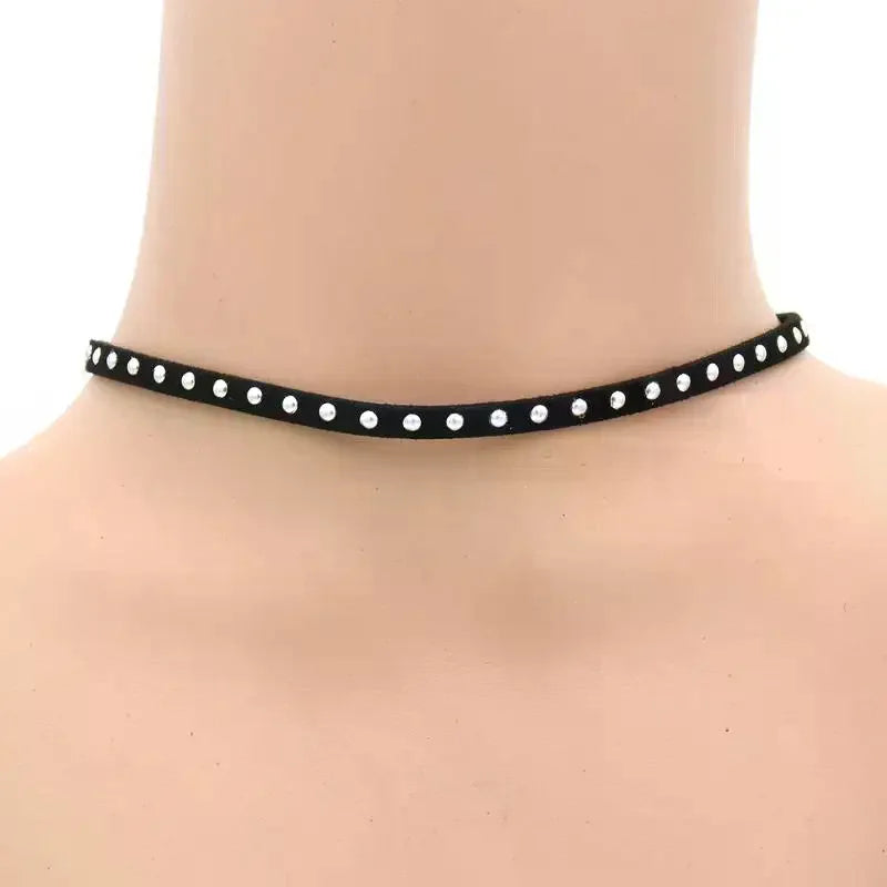 Gargantilla negra con remaches dulces Punk para mujer, Collar de cadena hasta la clavícula, accesorios para regalo